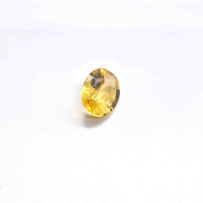 0.96 carat Natural Unheated Yellow Sapphire from Sri Lanka Oval Cut High Clarity Gemstone